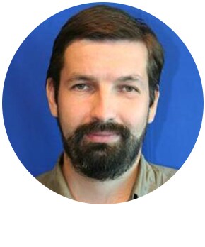 Headshot of Yaroslav Khodataev