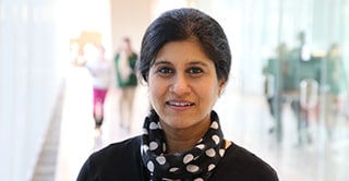 Image of Jayshree Seth, a corporate scientist at 3M.