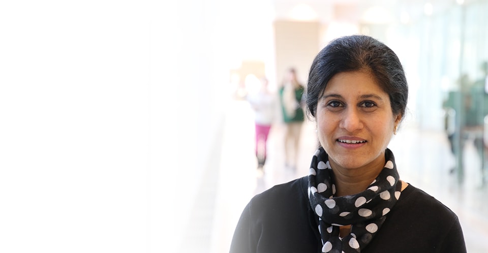 Image of Jayshree Seth, a corporate scientist at 3M.