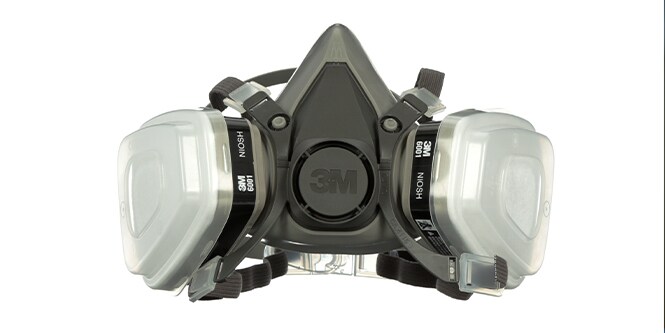 3M Half Facepiece Reusable Respirator 6000 Series with 3M Particulate Filter/Retainer/Adapter Kit 6N01
